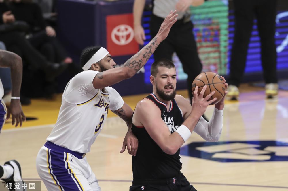 也敬佩不已 也敬佩不已